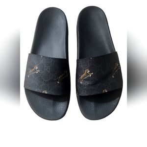 Gucci GG Supreme Tiger Slides In Black Men’s Size 12.